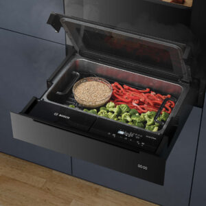 Steamdrawer von Bosch mit Blick auf dampfgarendes Gemüse
